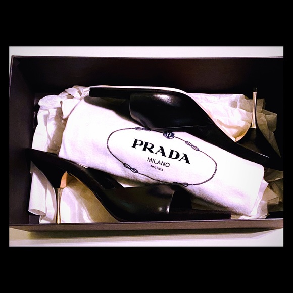 Prada Vero Cuoio Heels - Picture 4 of 8